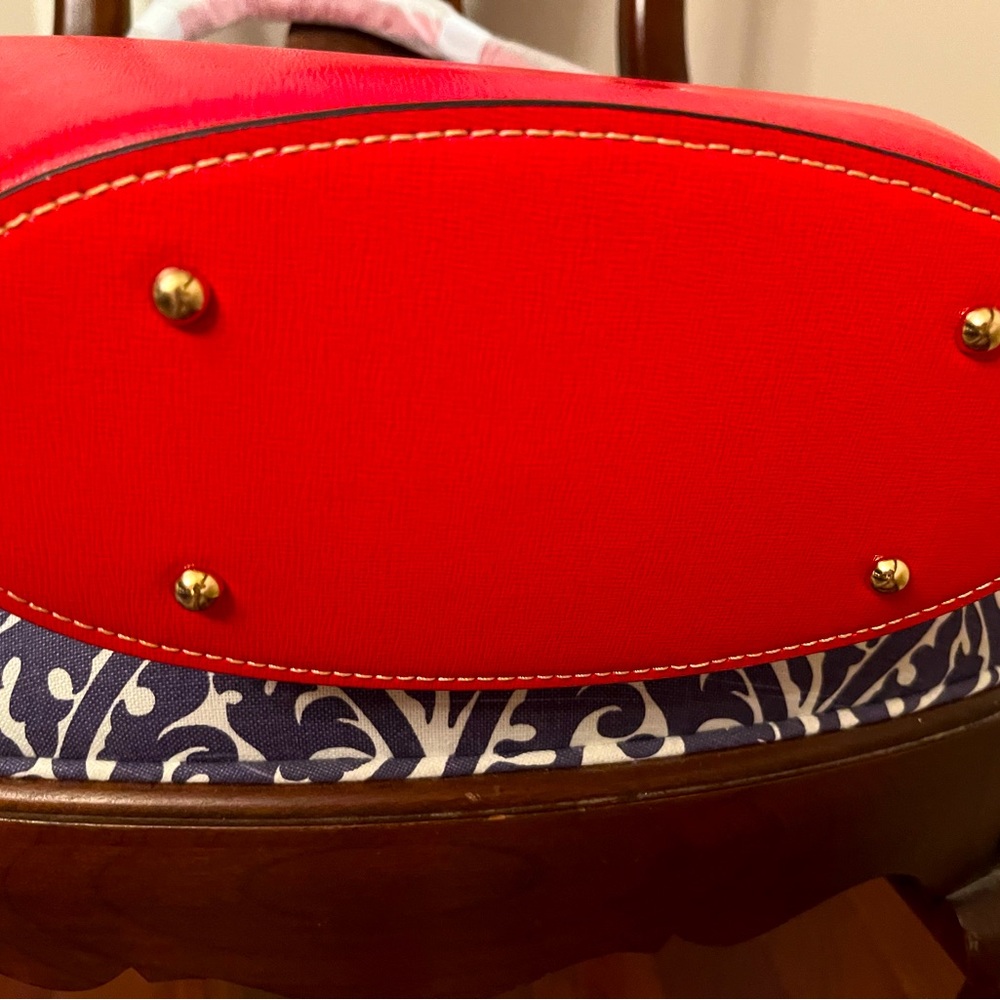 Beautiful brand new Dooney and Bourke